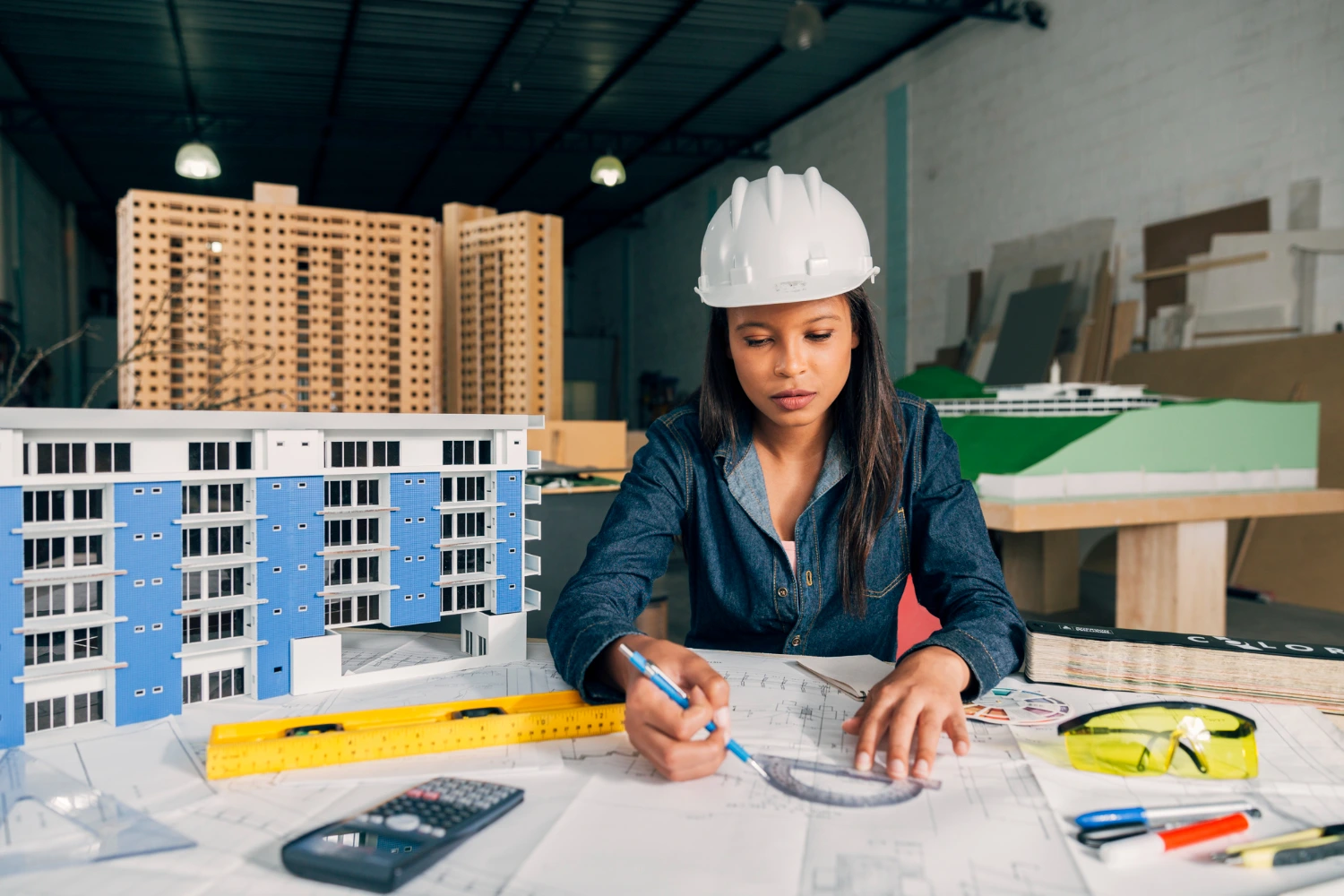 Real estate & Construction